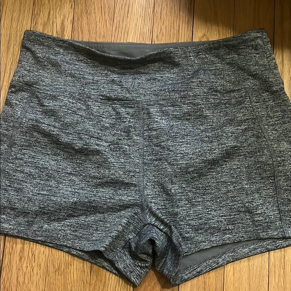 Shorts - Picture 1 of 3